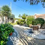 By Interhome Calp
